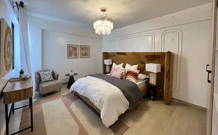 4 Bedroom with DSQ for Sale in South C